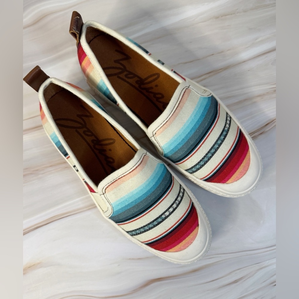 Zodiac Rainbow Stripe Slip On Sneakers Boho Coastal Festival Shoes Size 5